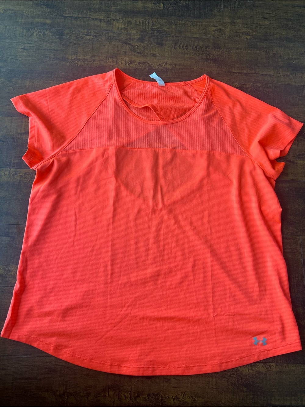 Under Armour Women’s Neon Orange Short Sleeve Performance Tee